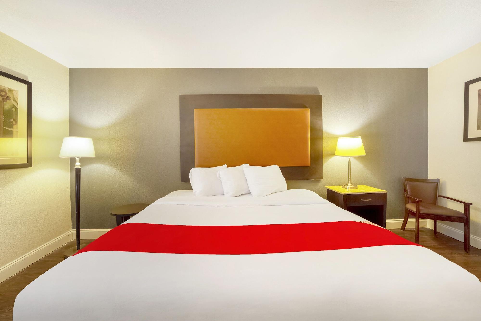 Econo Lodge Inn And Suites Dentsville Esterno foto