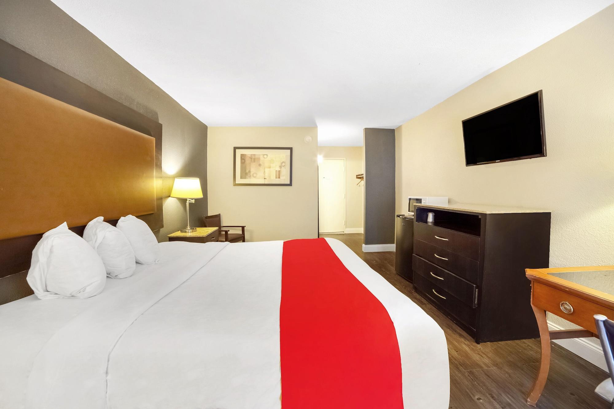 Econo Lodge Inn And Suites Dentsville Esterno foto